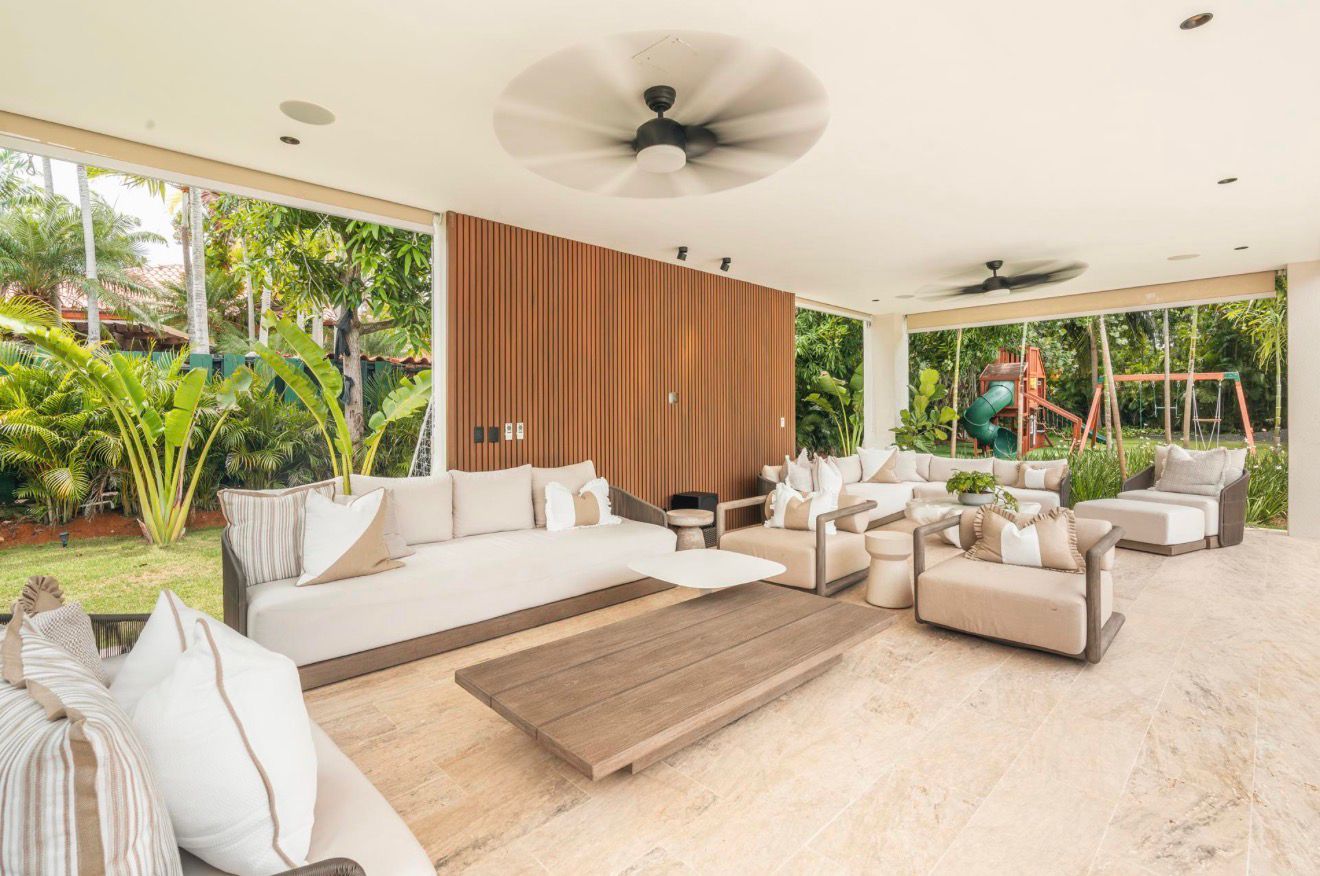 PHOTO-2025-12-26-21-25-43(4)