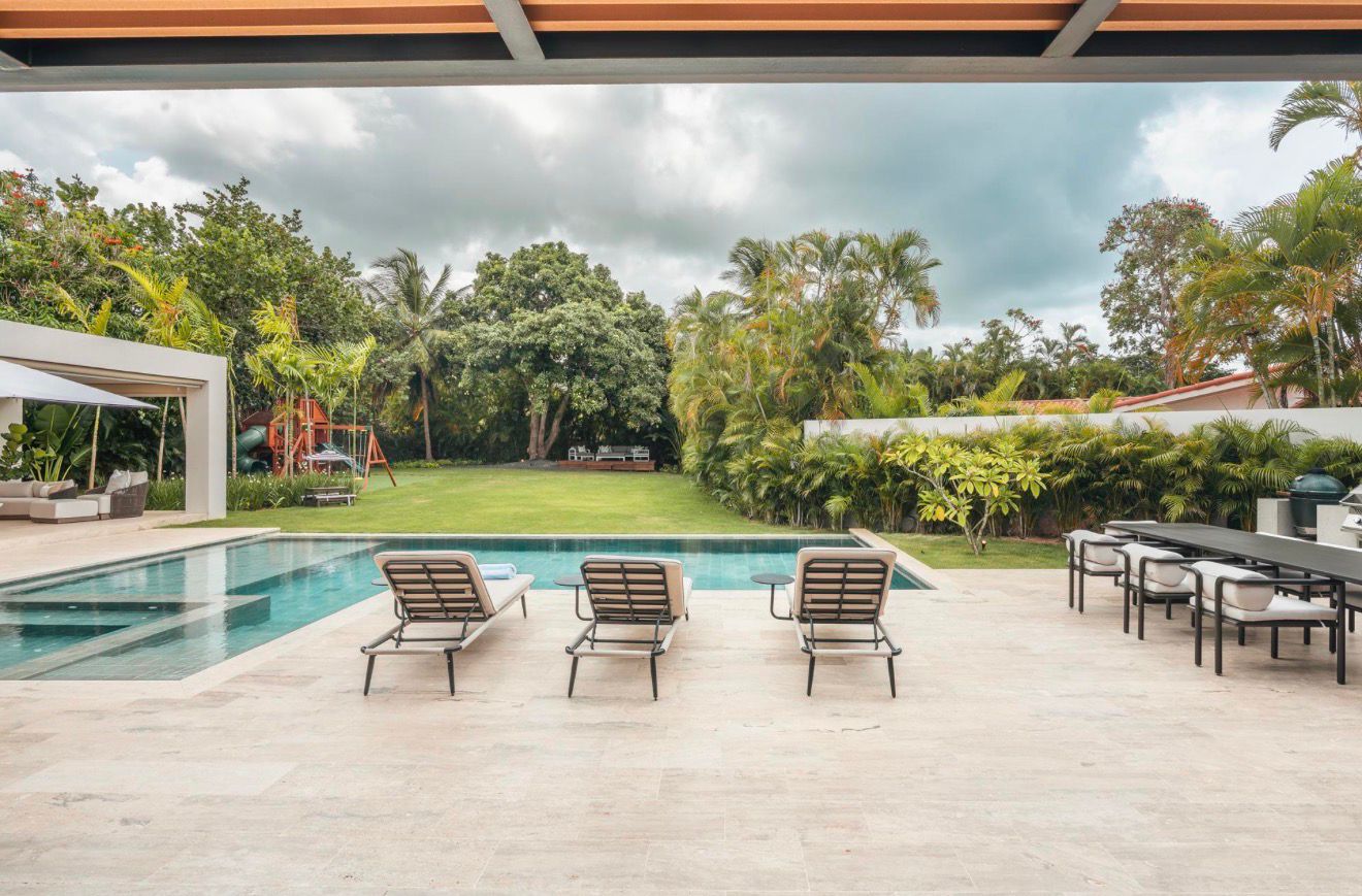 PHOTO-2025-12-26-21-25-50(2)